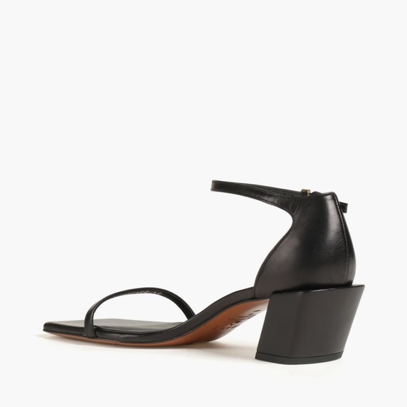 FRAME
Le Summit Sandal - Black
S378  size 39.5 US 9.5 new - Picture 3 of 17